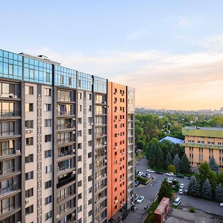 Бизнес И Отдых Almaty Eksteriør billede