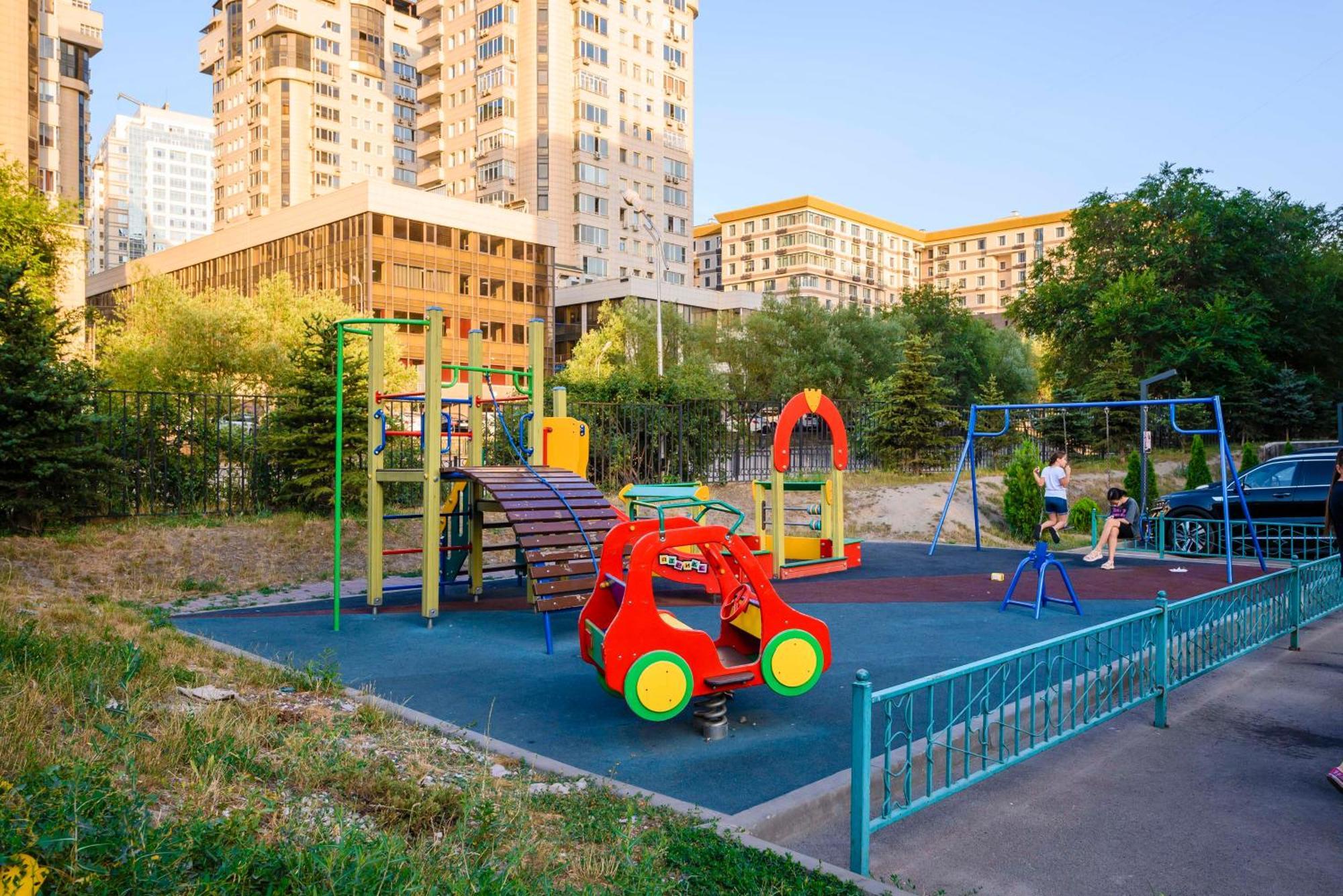 Бизнес И Отдых Almaty Eksteriør billede